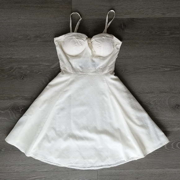 Jessica Simpson Buttercream Sundress - XS - Picture 1 of 12